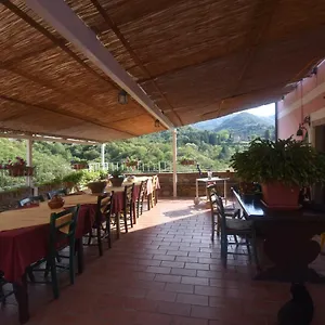 Del Papa Farm stay La Spezia